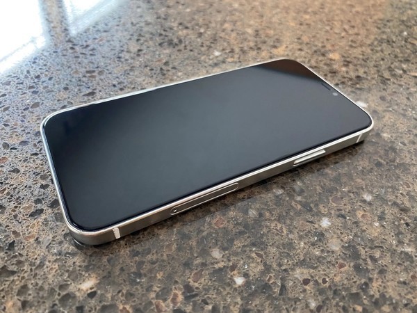 iPhone 12